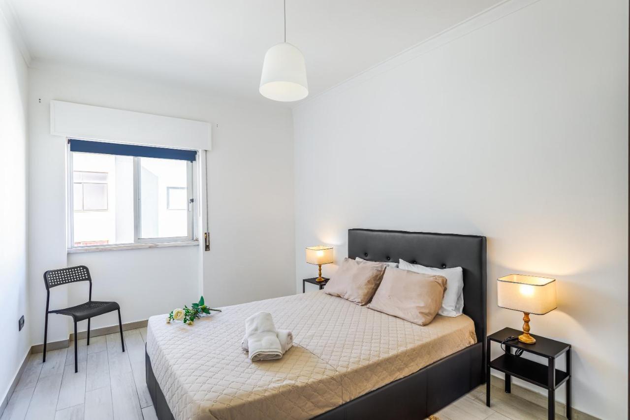 Sleeptubal Moderne Accommodatie Alhos Vedros ภายนอก รูปภาพ